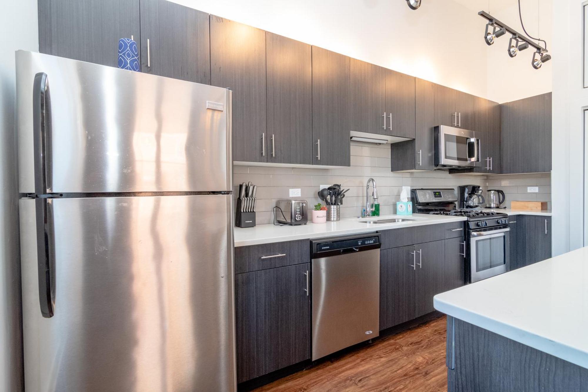Mccormick Place 3Br-2Ba With Optional Parking - Sleeps 8 Чикаго Екстериор снимка