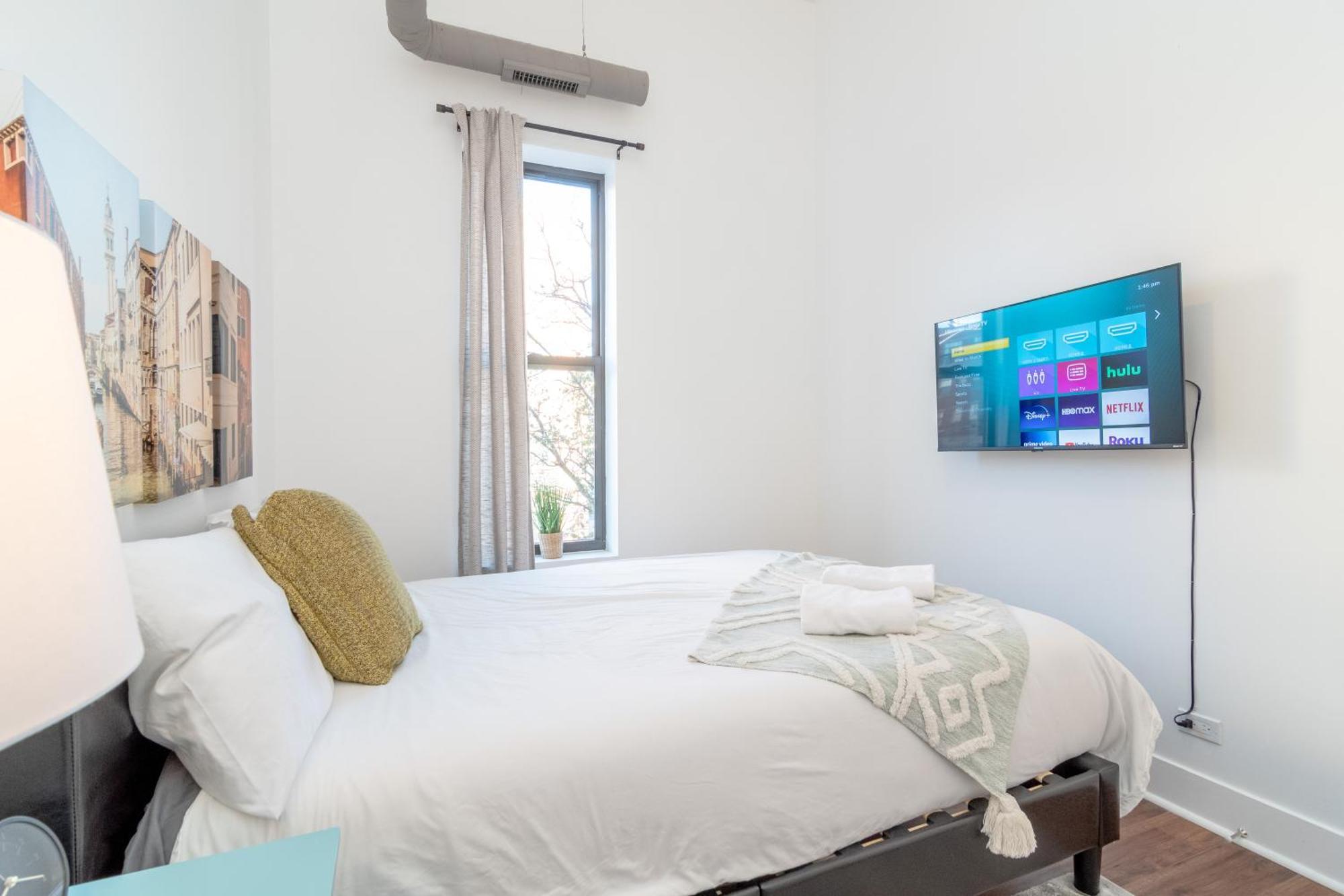 Mccormick Place 3Br-2Ba With Optional Parking - Sleeps 8 Чикаго Екстериор снимка